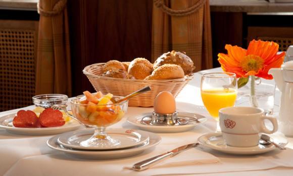 Hotel Ochsen Uberlingen Ngoại thất bức ảnh